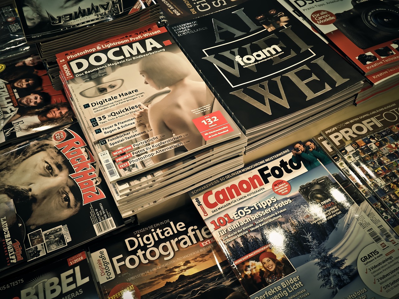 magazines, read, magazine-1172464.jpg